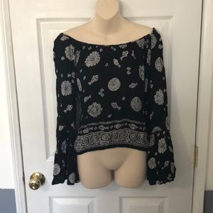 Patrons of peace off the shoulder top size M